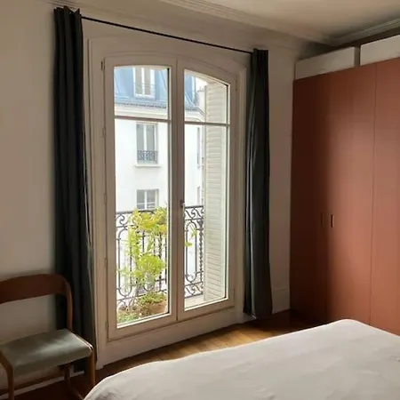 Apartment 2 Avec Vue 11 Paris